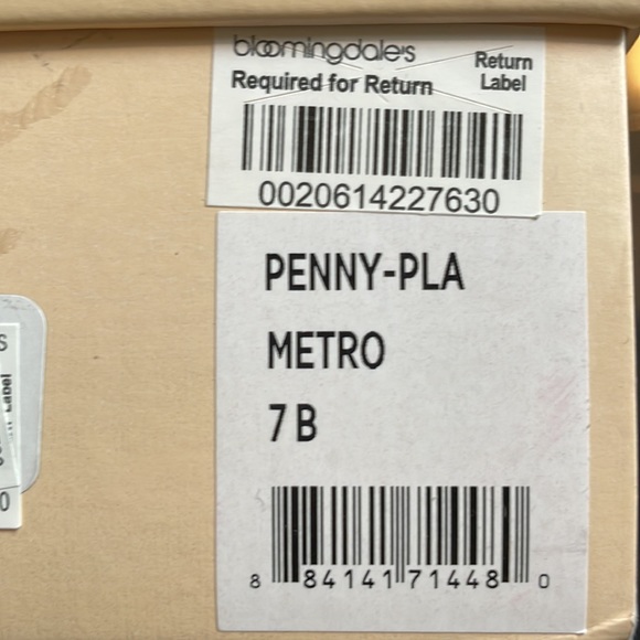 Loeffler Randall Penny Rose Pleated Bow Heel, Size 7 - Picture 7 of 16